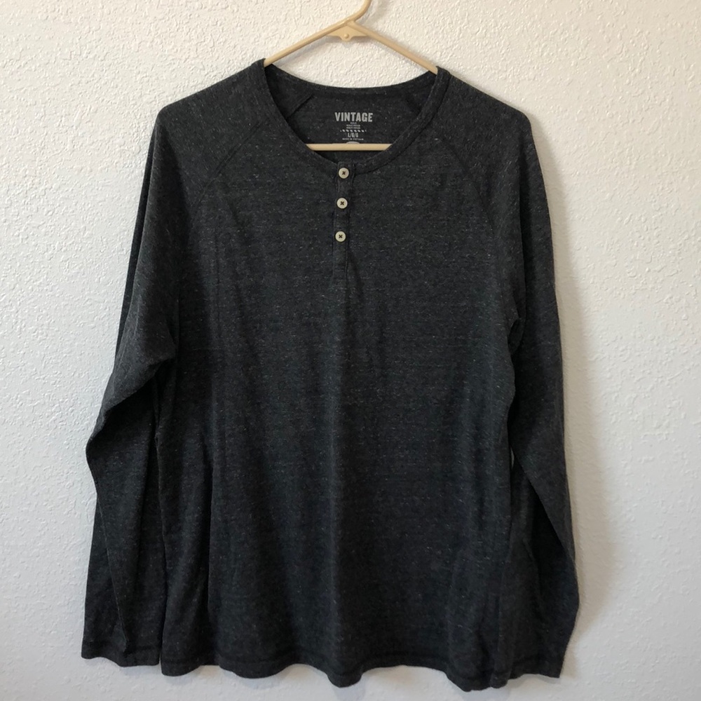 Men’s old navy long sleeve